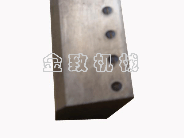 43梳花邊機(jī)針芯床